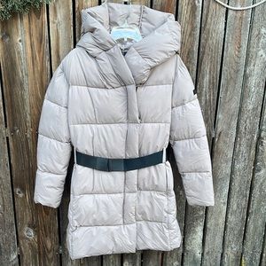DKNY Puffer Coat Medium Tan Long Hood Belted Nwot Faux Down Winter M Khaki